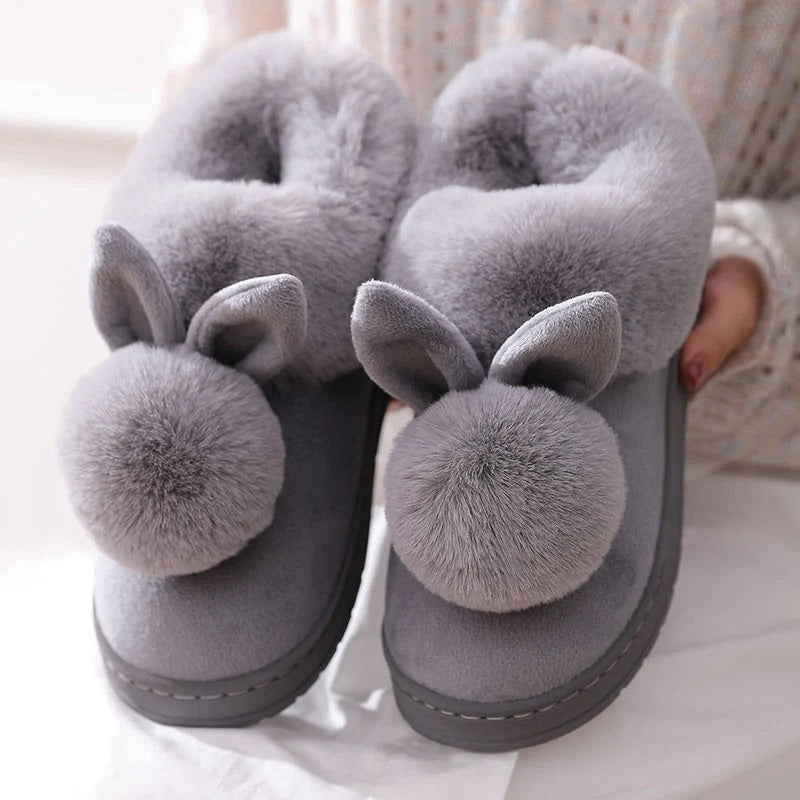 Fluffy konijnenhuisschoenen