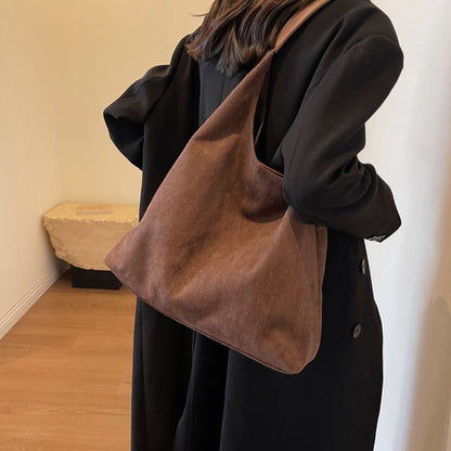 Chéa Wildledertasche – Geräumig, stilvoll & funktional