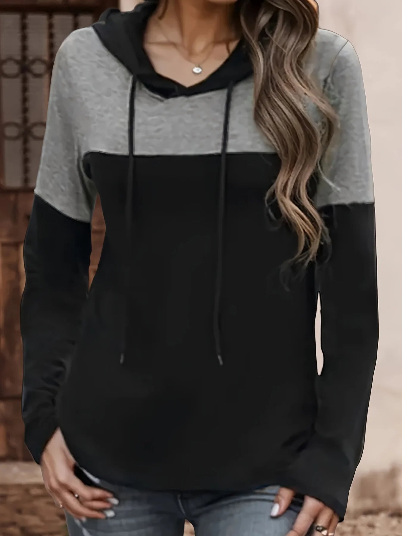 Women's hoodie