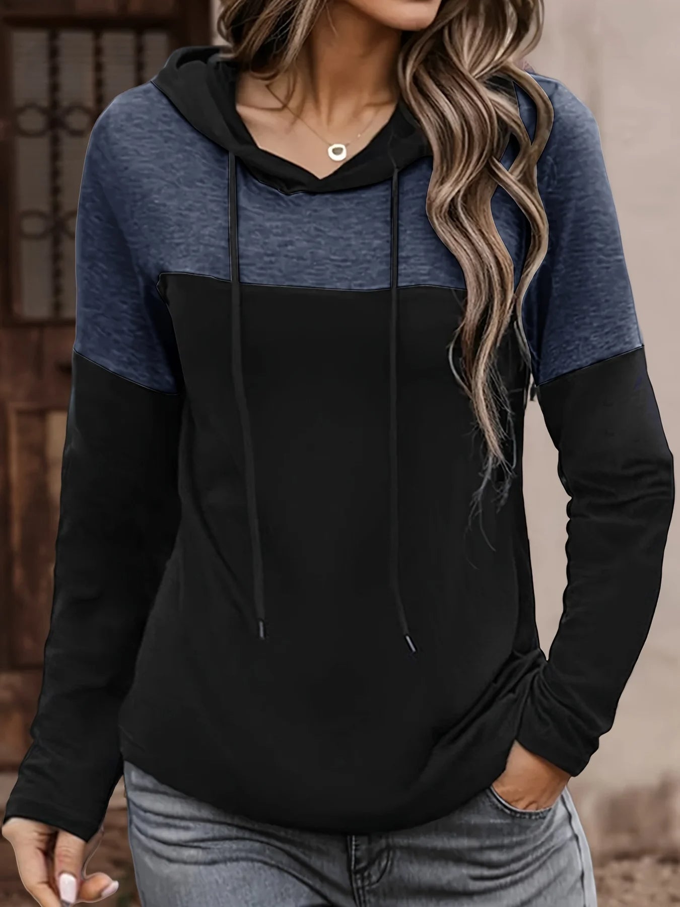 Women's hoodie