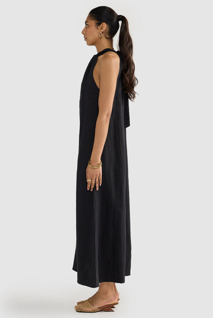 Luna Leinen Neckholder-Kleid – Luftiges Sommerkleid aus 100% Leinen