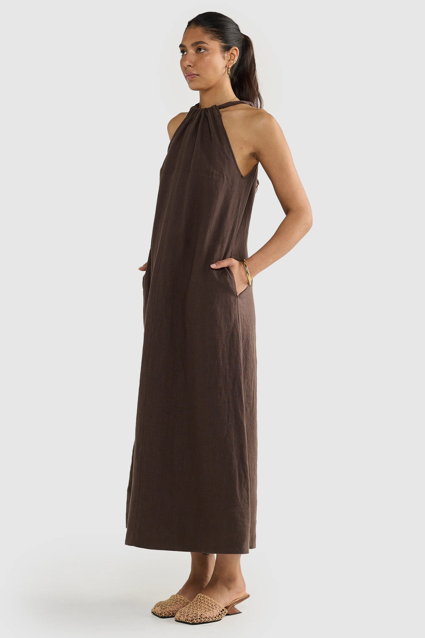 Luna Leinen Neckholder-Kleid – Luftiges Sommerkleid aus 100% Leinen