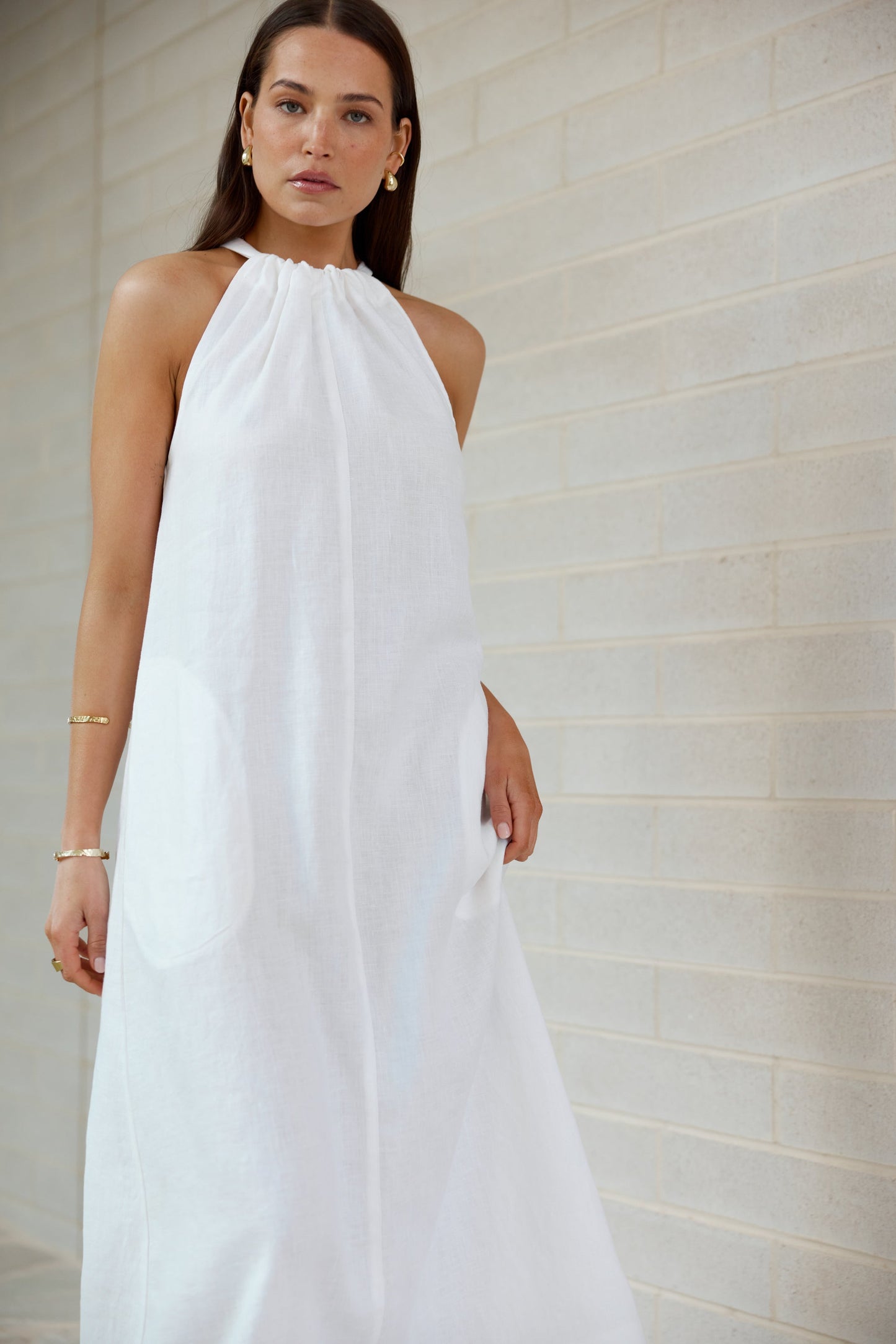 Luna Leinen Neckholder-Kleid – Luftiges Sommerkleid aus 100% Leinen