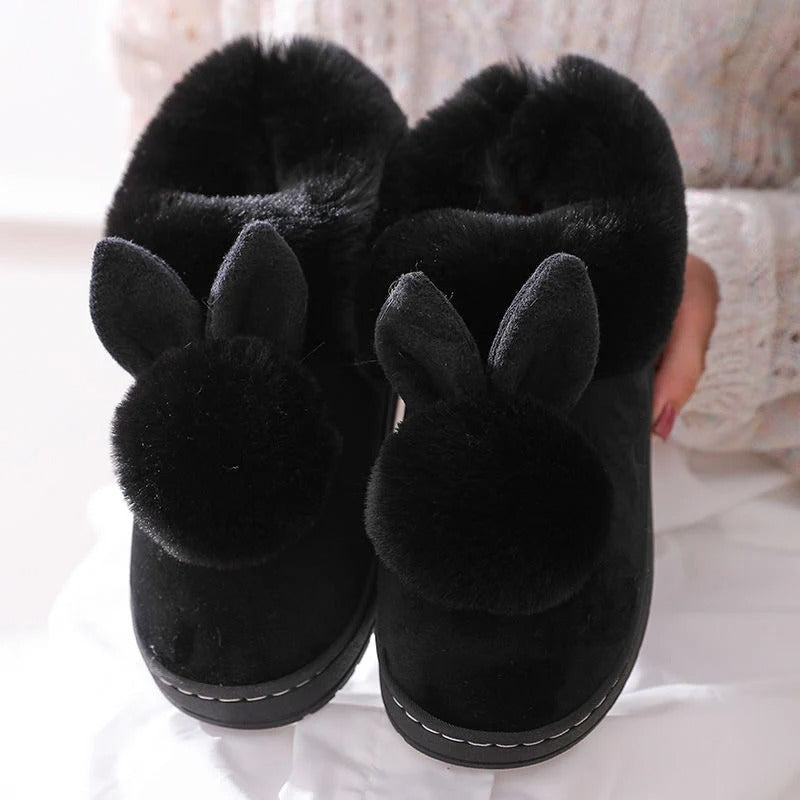 Fluffy konijnenhuisschoenen