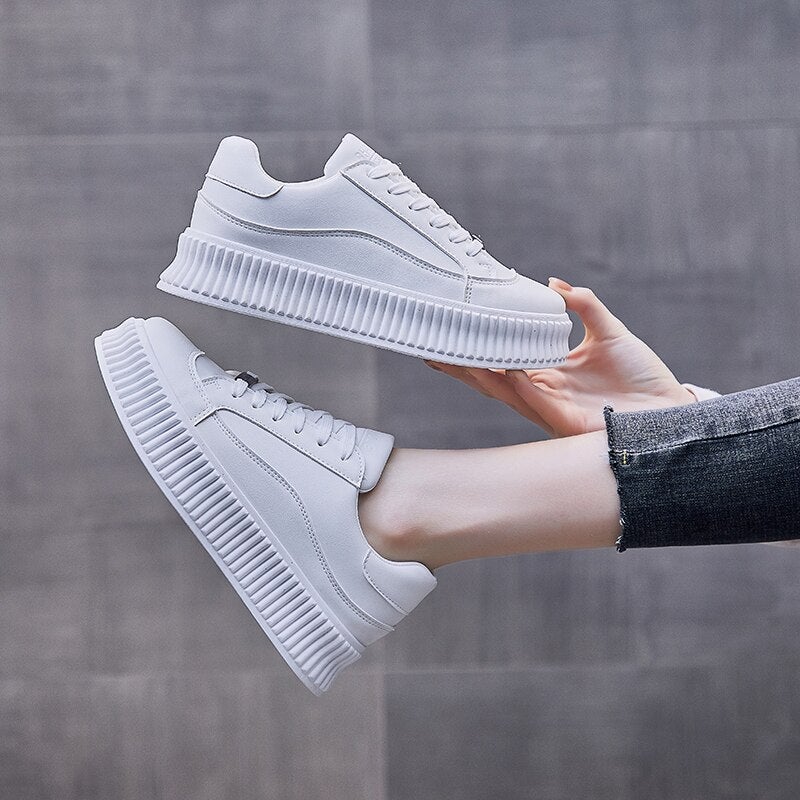 Julie – Modische Plateausneaker für jeden Tag